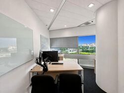 Gateway East (D7), Office #600645341